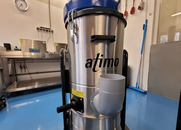 Dankzij de grote inlaat kan de ZFR 10 PRO direct worden aangesloten op leidingwerk